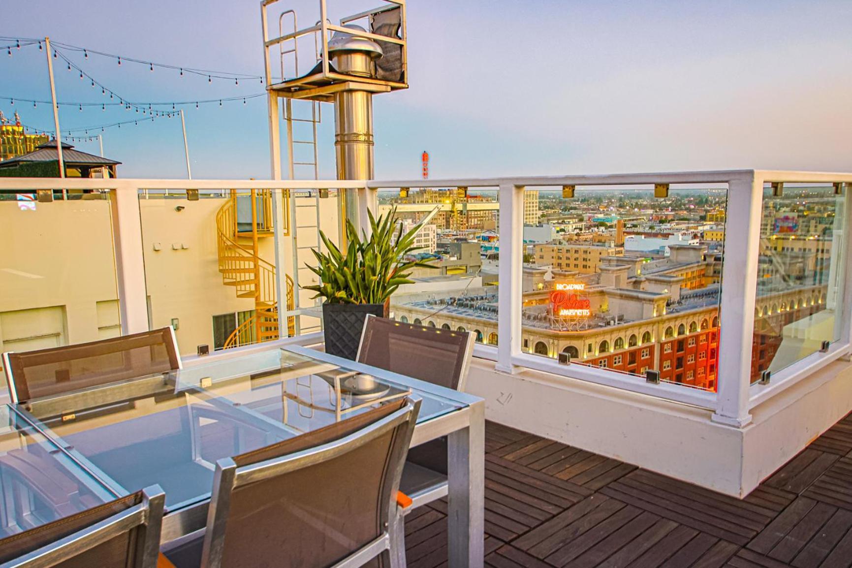Stunning 1 Bdr 1 Bth, Pool, Jacuzzi Apartman Los Angeles Kültér fotó