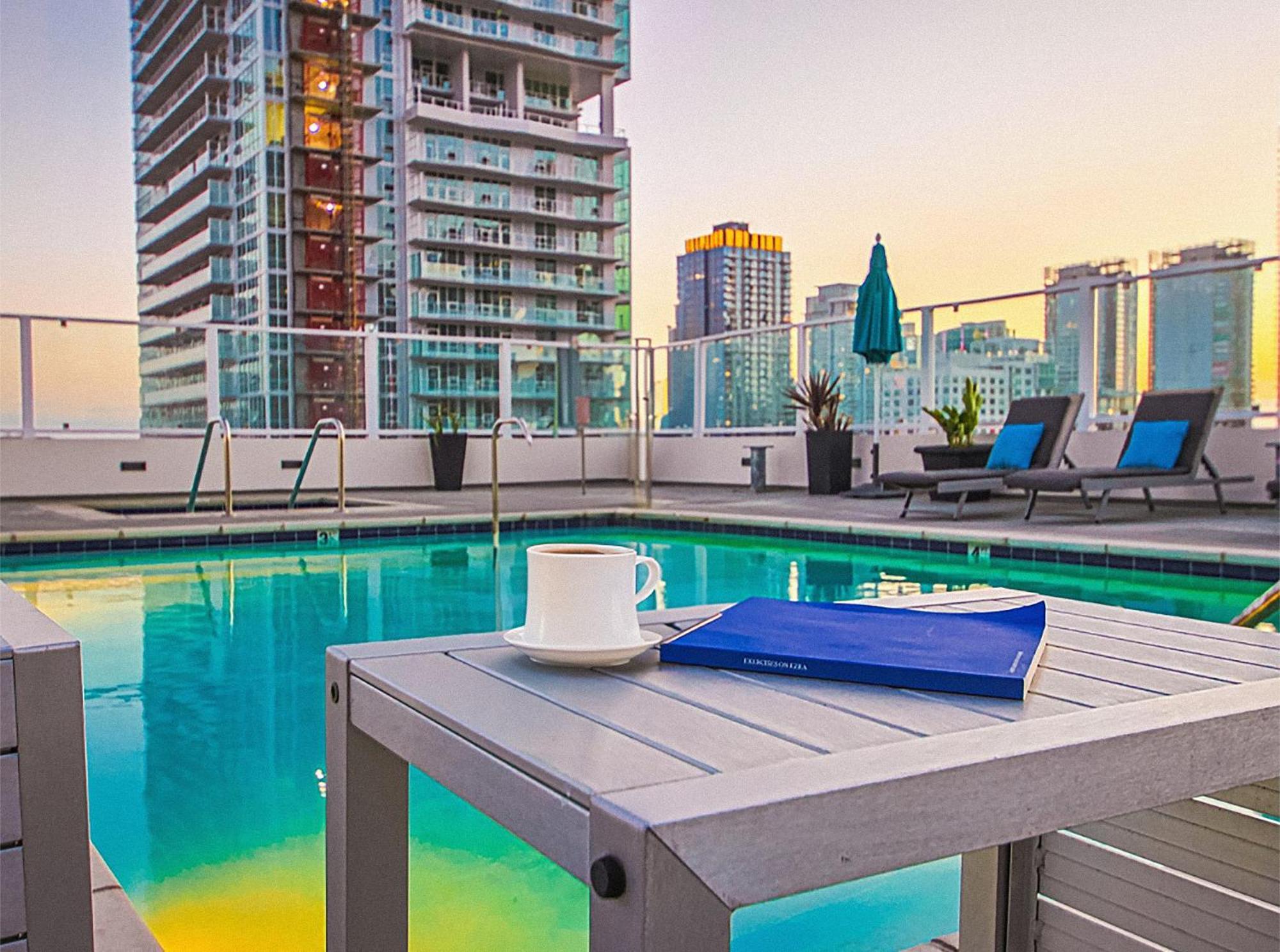 Stunning 1 Bdr 1 Bth, Pool, Jacuzzi Apartman Los Angeles Kültér fotó